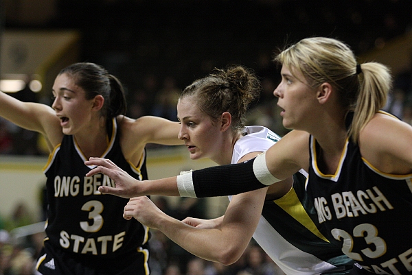 UO vs. Long Beach State, 66-45