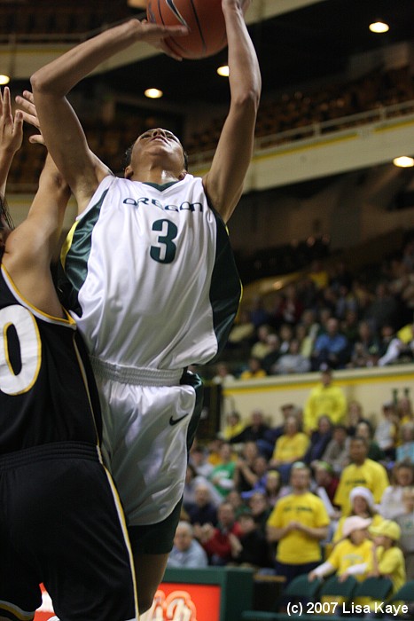 UO vs. Long Beach State, 66-45