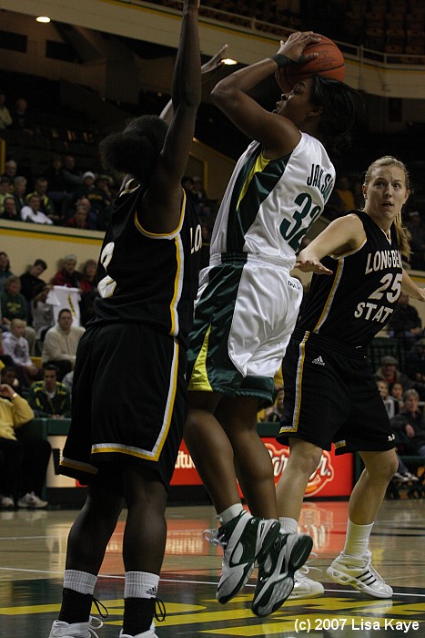 UO vs. Long Beach State, 66-45