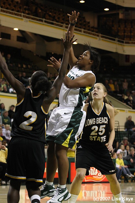 UO vs. Long Beach State, 66-45