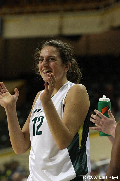 UO vs. Long Beach State, 66-45