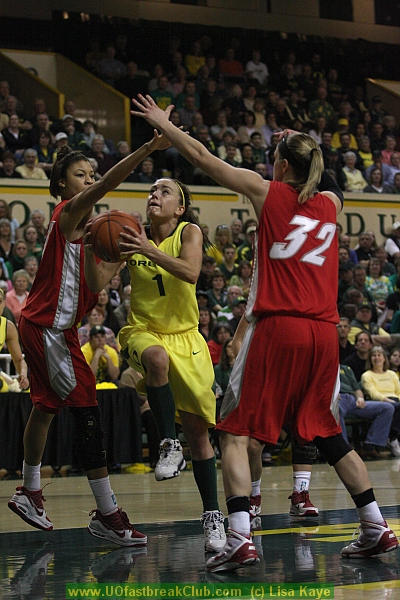 Taylor was fouled on this drive.  2 free throws good.  UO 84 - NM 60