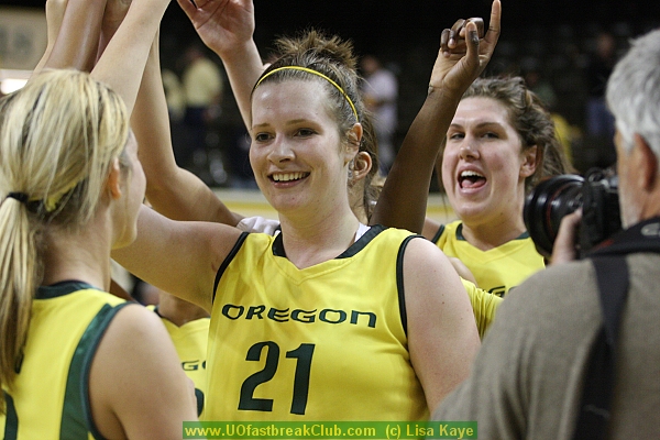 Final score  UO 93 - NM 67