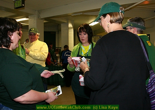 More Fast Break Club Half-Time BINGO supporters!